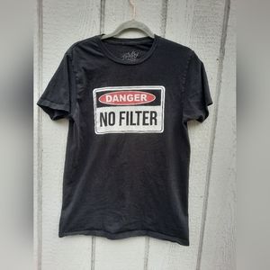 Tee Luv Black Short Sleeve "Danger No Filter" T-shirt Medium